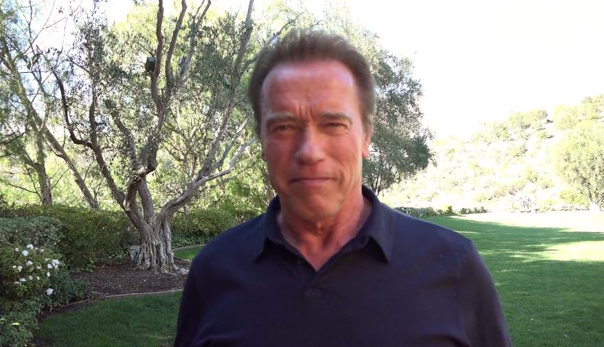 Arnold Schwarzenegger’s Message to SI Hall of Fame Inductee Leon Brown